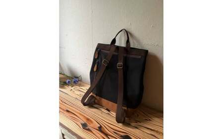 【2026年6月上旬発送開始】【 AKIRA オリジナル】【マツコの知らない世界 で紹介されました！】シンプルリュック 黒帆布×茶色帆布 軽量 日本製 キャンバス 通勤 通学 大容量 上質 カジュアル