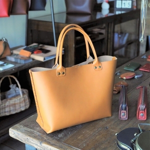 革綴じミニトートバッグ レッド 本革 トートバッグ