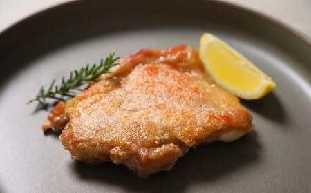 FA-03 【モモ肉 2kg／3か月定期便】大分県産 ハーブ鶏 計6kg 業務用 冷蔵 配送 国産 九州 鶏肉 鶏もも 定期便 毎月 発送 3回