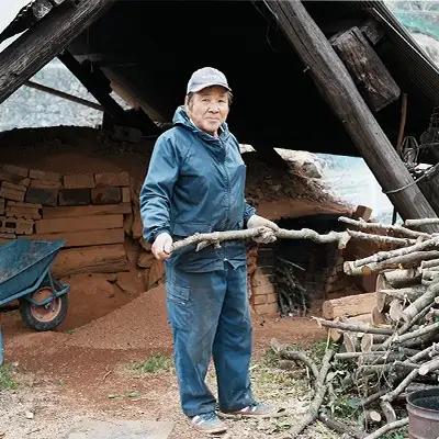 木炭 樫 5kg　高知県産 国産炭 BBQ キャンプ 火持ち抜群 アウトドア用 樫木炭
