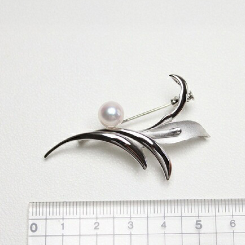 SV　アコヤ真珠　7.5ミリ　ブローチ　（No30888）／真珠　南伊勢町　パールハヤシ　伊勢志摩