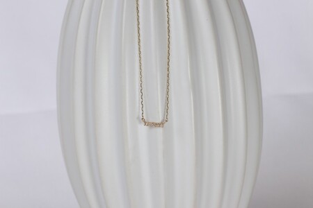 【K18イエローゴールド ダイヤモンドネックレス】華奢見えストレートデザイン/ KG000101