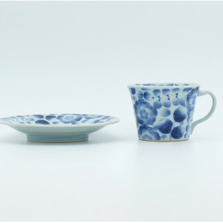 有田焼 辻が花コーヒーカップ＆ソーサー【山口洋一工房】食器 器 うつわ カップ＆ソーサー マグカップ カップ コーヒーカップ ソーサー コーヒーカップ＆ソーサー 染付 手描き 手作り ギフトセット 贈