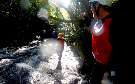 ラフティング＆キャニオニングプレミアムコンボツアー（2名様）トラベル アウトドア 体験 体験チケット チケット FKP9-675