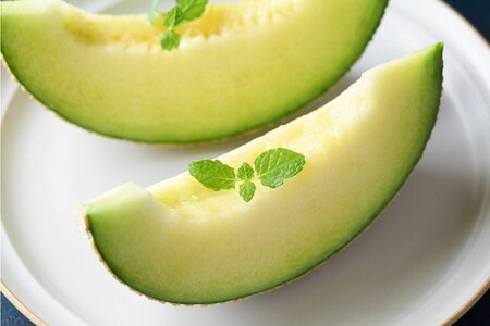 【先行予約／数量限定100】みんな大好き甘～ぃ！京丹後砂丘めろん！ 1玉（2024年7月下旬～発送）