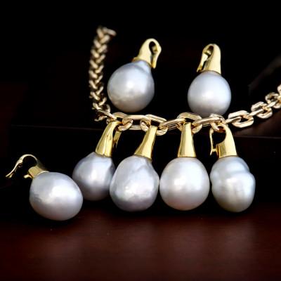 ふるさと納税 山梨市 K18ロングチェーンネックレス【60cm】白蝶真珠バロック1点付き　1本 |  | 03