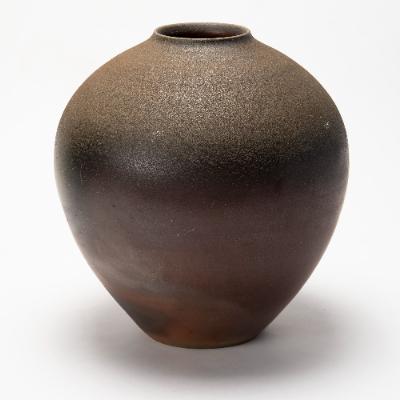 ふるさと納税 備前市 備前焼　丸壺(中)【のし付き】 |  | 01