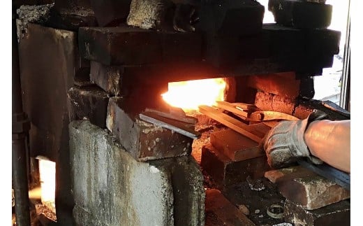 【 土佐打刃物 】 柳刃包丁 27cm 迫田刃物 鍛冶職人 日本三大刃物 土佐打ち刃物 青紙2号 包丁 キッチン 用品  高知県 須崎市 SD035