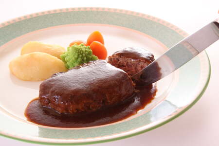 【湯沢ロイヤルホテル】特選チルド×【爛漫】冷凍生酒 セット 生姜焼き エビチリ ハンバーグ 日本酒 冷凍 総菜 [H35-4501]