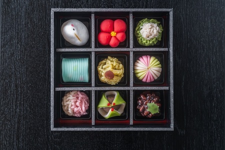 お正月を彩る 京菓子 おせち【2025年12月下旬～順次発送】【JO-9】