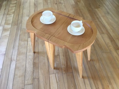 低めのスツール「チカ」