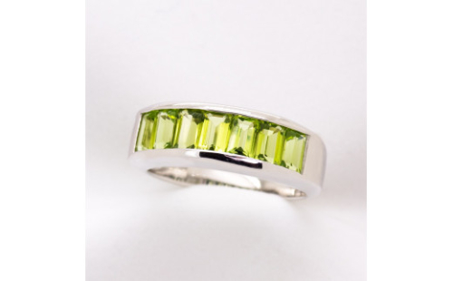 ペリドット リング 2.0ct SV925 （161351）[山梨 指輪 ペリドット シルバー ジュエリー]