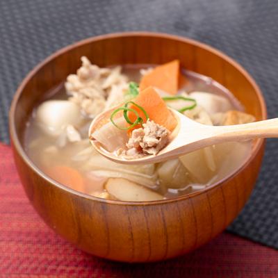 ふるさと納税 茨木市 《約6人前》藤熊　8品目が入った具だくさんの豚汁　3袋　 |  | 02