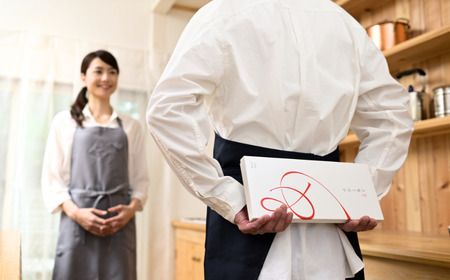 めおと包丁 ペティナイフ ギフト包丁 包丁 ナイフ 調理器具 プレゼント包丁 天然木ナイフ キッチン用品 調理用品 新生活 キッチンツール 切れ味抜群・長持ち包丁 【059S002】