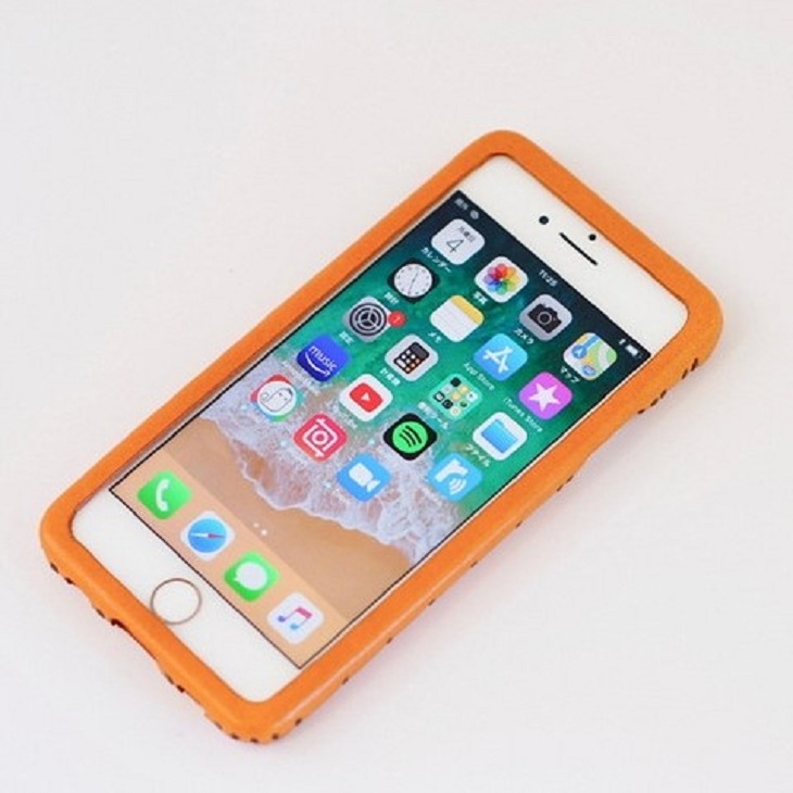 
                  iPhoneケース　本革　ハンドメイド　SE（第二世代）
                