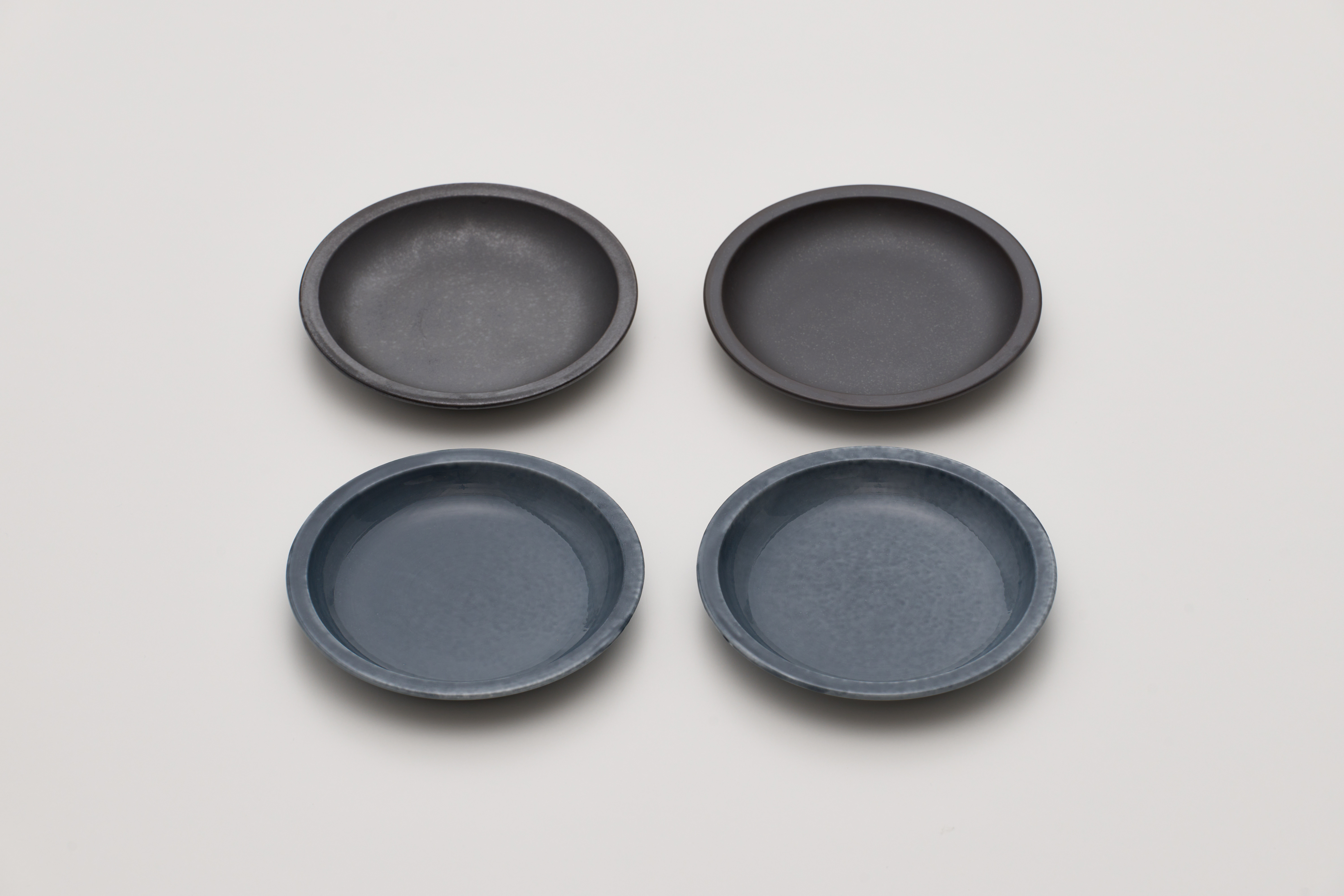 
            2016/ TY Plate S Set【2016/オリジナル】有田焼 食器 器 皿 小皿 プレート 4枚 ブラック グレー シンプル A40-389
          