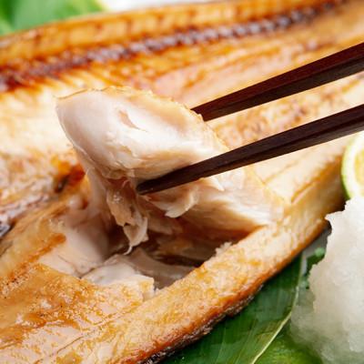 ふるさと納税 美幌町 北海道らうすの開きホッケ 6枚 |  | 01