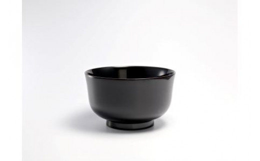 
                  川連漆器 燻椀 IBURIWANCO 羽反椀 黒【秋田県漆器工業協同組合】[B1-54011]
                