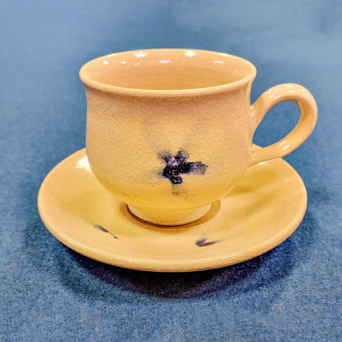 【ふるさと納税】 雪舟焼 コーヒーカップ ソーサー コスモス おしゃれ 1点もの 和陶器 陶器 カップ ソーサー セット ギフト プレゼント 贈り物 贈答