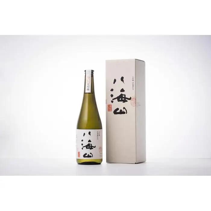 越後の名酒「八海山」 大吟醸 八海山 浩和蔵仕込【四合瓶720ml】