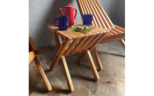 サイドテーブル フォールディング 無垢材 ダイニング インテリア 木製 ハンドメイド 家具 カグ かぐ テーブル てーぶる デスク 机 おしゃれ かわいい 杉 ビンテージ 椅子 日用品 リビング キッ