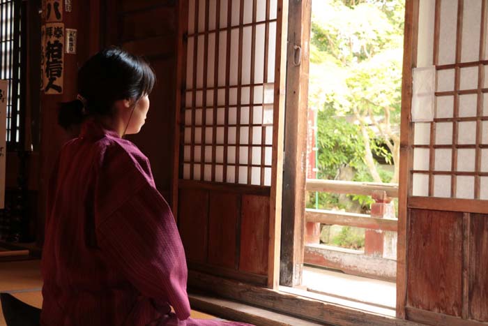 【ふるさと納税】 心を休め自己と向き合う　宿坊・お寺時間　1泊2日　2食付　1名様 ／ 秩父 札所巡り 宿坊体験 坐禅 写経 埼玉県 No.456