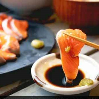 養殖銀鮭「銀王」刺身用サク2本(半身1枚分)【配送不可地域：離島】