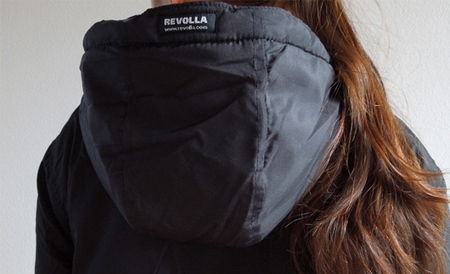 暖かく軽い着心地の中綿入りベンチコート（男女兼用）静岡県 牧之原市 Revolla