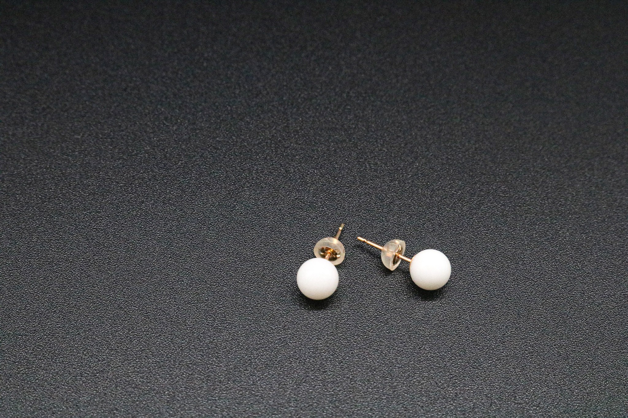 
                  白Tama ピアス 6.1mm～6.5mm | 珊瑚 白珊瑚 サンゴ さんご 白サンゴ ピアス ゴールド アクセサリー 高知県 南国市
                
