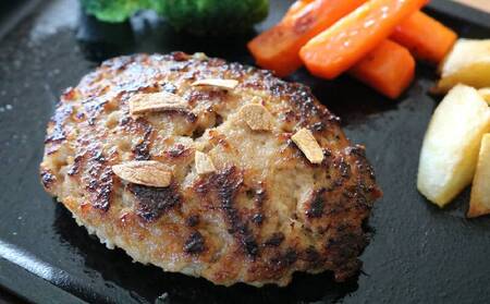 【3ヵ月定期便】【訳あり】あぐー豚肉ハンバーグ　750g（150g×5個） 簡易包装シリーズ【黒豚あぐー】 訳アリ 豚 簡易包装 SDGS ハンバーグ あぐー 名護市 銘柄豚肉 簡単調理 簡単料理 お