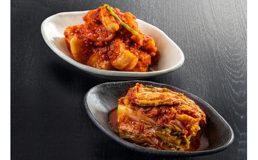 【焼肉三千里】白菜キムチ（500g）カクテキ（500g）　計1kg 【漬物 食品 セット 食べ比べ 発酵食品 】