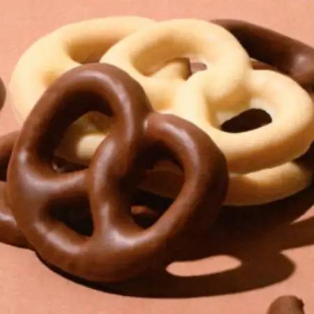 ユーハイム チョコプレッツェルクッキー20個入とミルフィーユ10個入【配送不可地域：離島】【1720064】