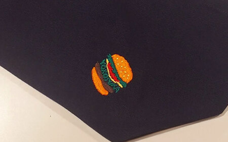 ネイビーバーガー刺繍キャップ＆ネイビーバーガートートバッグ　【有限会社エムシーハウス】[AKAP022]