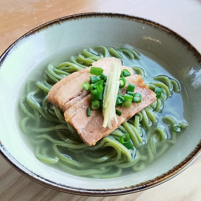 
                  沖縄そば　モリンガ麺　4食セット【1700785】
                