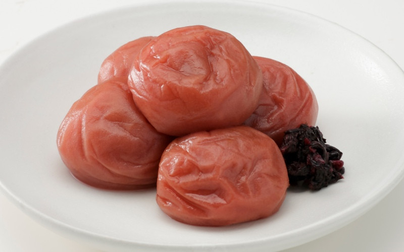 
                  庭園梅しそ漬 1kg <塩分12％> / 梅干し 梅干 紀州南高梅 南高梅 梅 和歌山 田辺 しそ しそ漬け  おかず 減塩 塩分12％ 塩分控えめ ご飯のお供 国産 酸っぱい 焼酎【okh007】
                