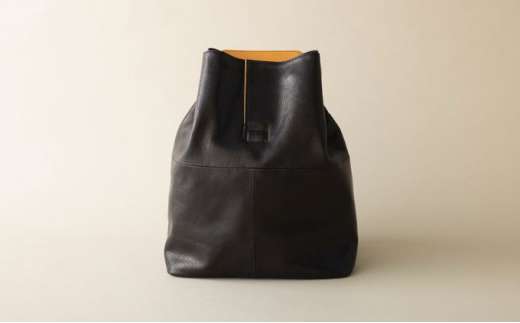 【数量限定 受注生産】革のカシミヤ　国産野生鹿革を使用したレザー デイパック【CG（チャコールグレー）】 [№5619-7741]1571