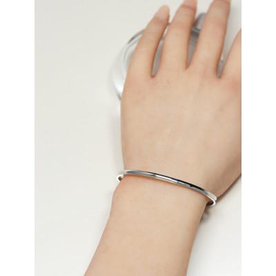 ふるさと納税 大津市 【SILVERプラチナコーティング】クールな逆甲丸デザインのバングル 個性的な大人カラーが大人気 |  | 01