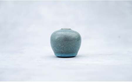 有田焼 貫入 一輪挿し(小) 【 茂正工房 】 梶原大敬 陶器 花瓶 一輪挿し 青磁 手作り 作家もの インテリア ak049