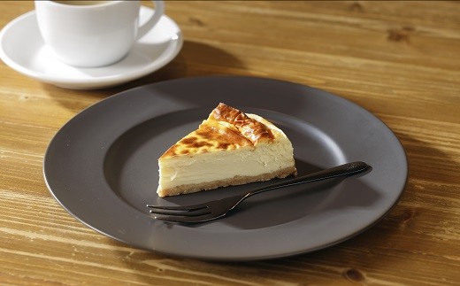 こだわりの【自家製】ベイクドチーズケーキ