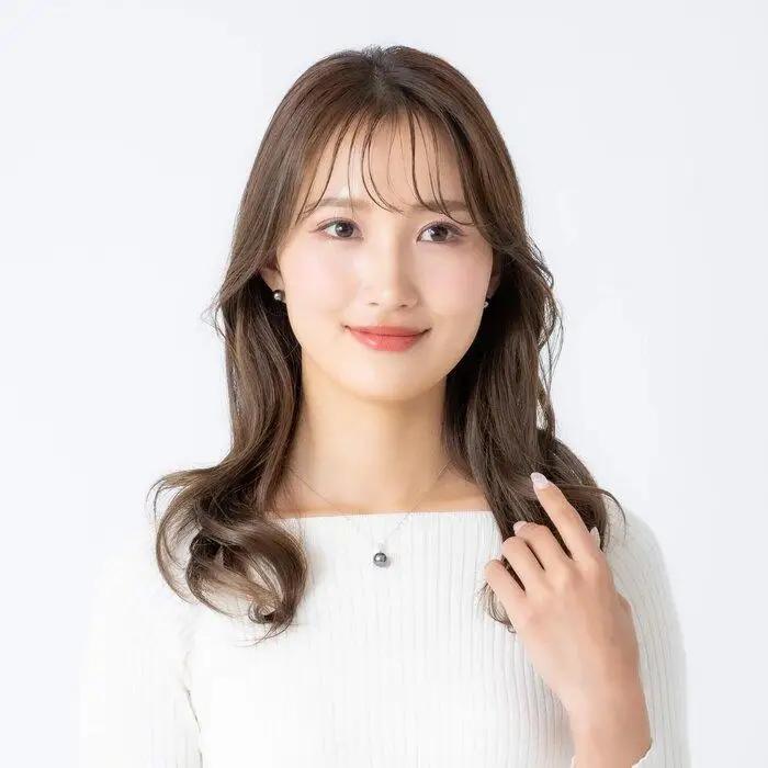 無調色 ブラックパール（タヒチ 黒蝶真珠） 8.0mm  Pt900 プラチナスタッドピアス