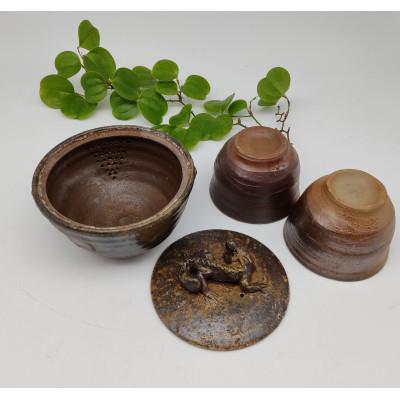 ふるさと納税 備前市 備前焼宝瓶と煎茶碗2個セット(登り窯) |  | 02