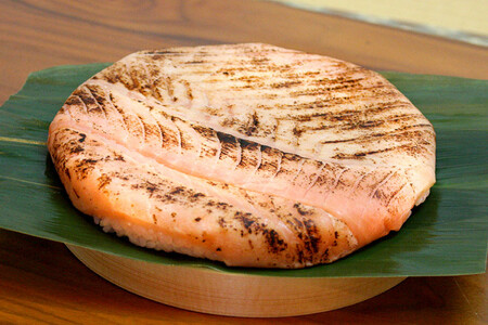 トロ炙り ます寿司 470g×1個＆蒲鉾 3種セット 鱒寿司 押し寿司 富山名物 冷蔵/ます寿司屋ヒロ助/富山県 黒部市 お寿司 海鮮 魚 魚介類 魚介 加工食品 惣菜 