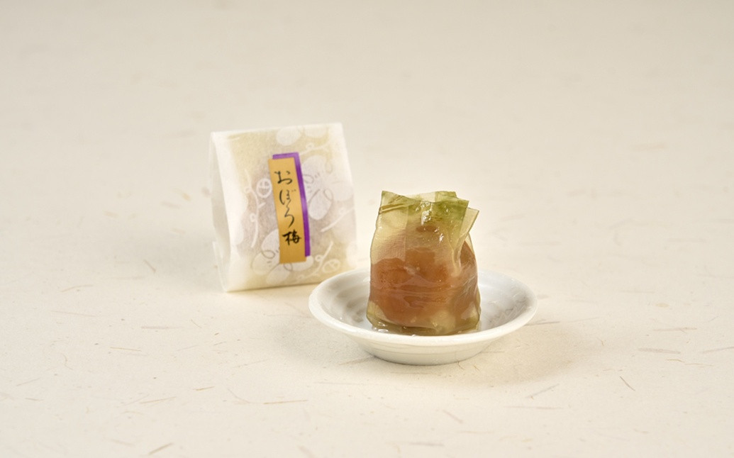 白板昆布巻おぼろ梅 12粒 ［Kn24］