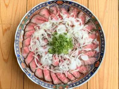 ttm157土佐あかうしローストビーフ（約300ｇ）