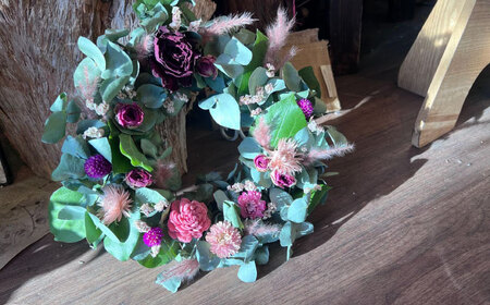 【ピンク】ドライフラワー リース　Mサイズ【flowerbasket namika】 [AKGA004-2]