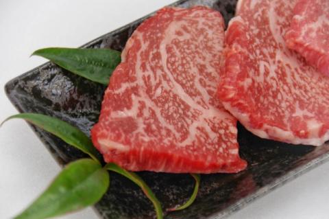 【近江牛 モモ・バラ 焼肉用セット(1kg)】肉 牛肉 ブランド牛 三大和牛 和牛 黒毛和牛 国産 バーベキュー 贈り物 ギフト プレゼント 冷凍 滋賀県 竜王