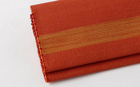 「手織りつづれ」カードケース(茜染め・濃)【配送不可地域：離島・沖縄県】