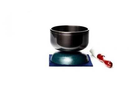 小田原砂張おりん (3.0寸(約9.1cm)【りんセット 砂張おりん 法事 仏壇用品 法要 お彼岸 仏事 仏事用 おりんセット おりん布団 仏壇仏具 りん棒 仏具用品 りん布団 リン布団 りん おりん 神奈川県 小田原市 おりん 】