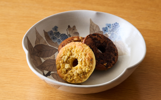 【米粉スイーツ専門店】焼き菓子12個セット(ドーナツ / スコーン / フィナンシェ)【グルテンフリー 小麦粉不使用 焼菓子 贈り物 お歳暮 お中元 お祝 スイーツ デザート ギフト】(H053322