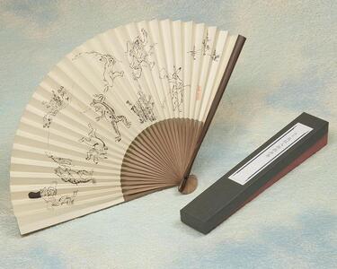 【京都便利堂】扇子〈国宝 鳥獣人物戯画〉(男女兼用)［ 京都 老舗 人気 おすすめ 和装 着物 日本絵画 ギフト お取り寄せ 通販 送料無料 ふるさと納税 ］